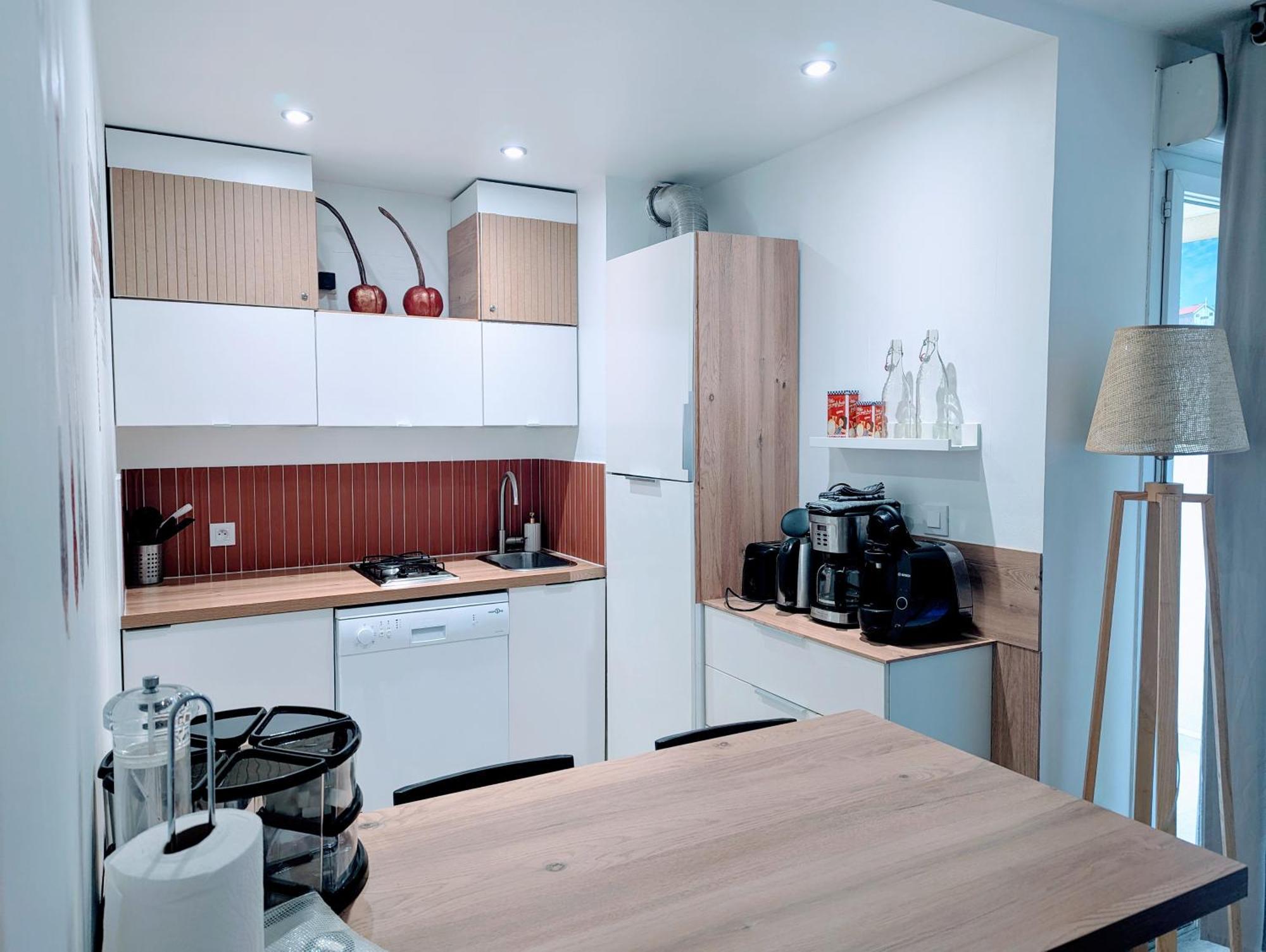 F2 Garage Box Wifi Terasse Clim Gare Fac Eco Richter Apartment Montpellier Exterior photo